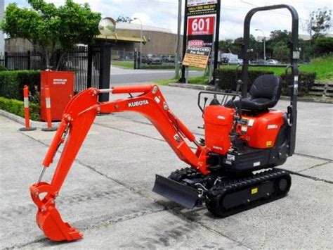 Rent Mini Excavators in Southern Florida 